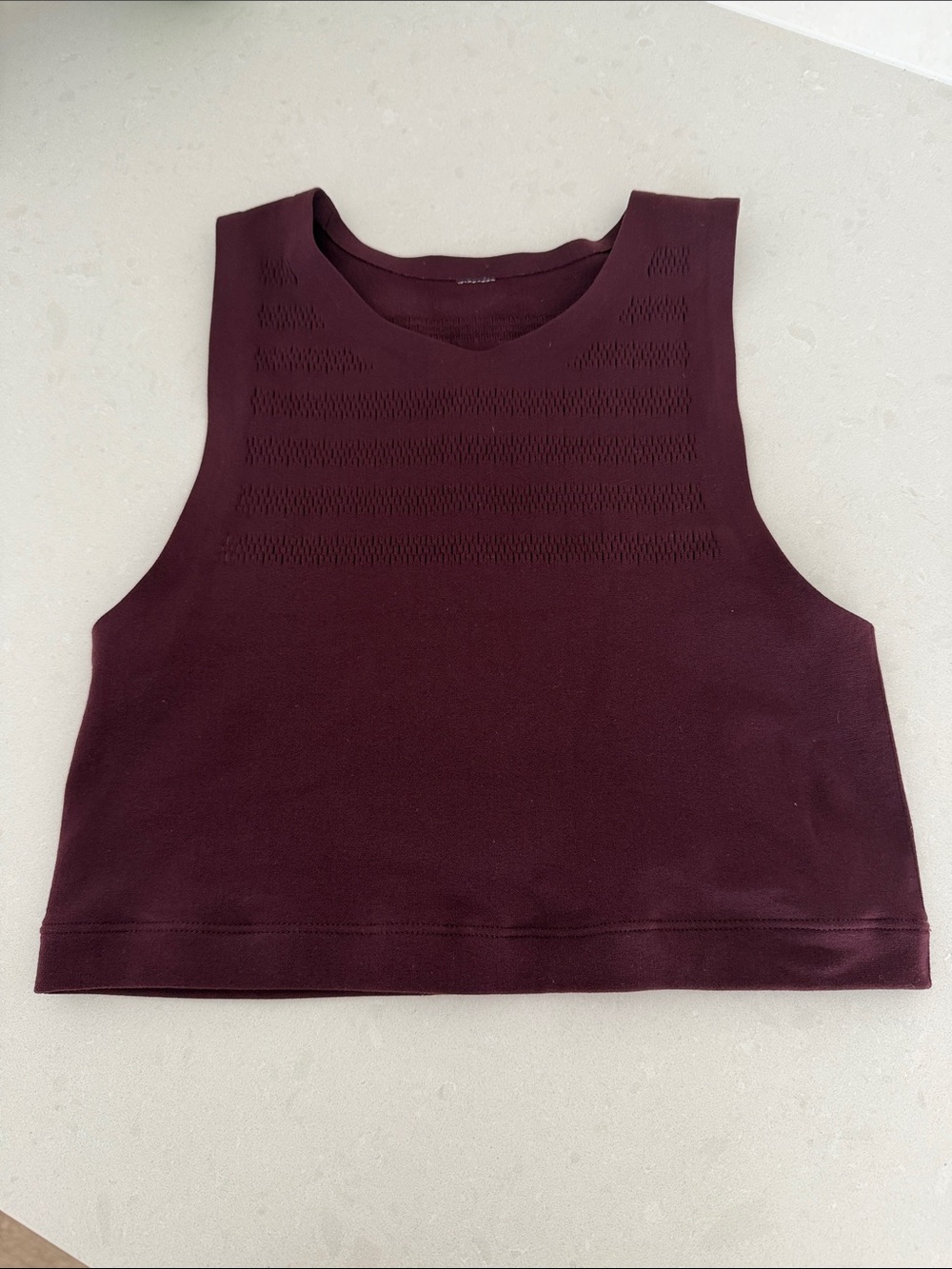 EUC lululemon athletica Maroon Knit Crop Tank